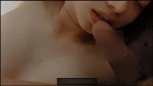 我睡覺時(shí)仍在哺乳。